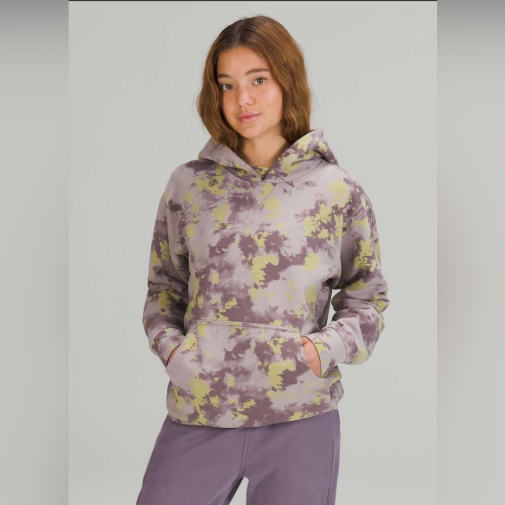 Lululemon All Yours Hoodie Size 6
Orbital Tie Dye Mauve Grey Multi
P02